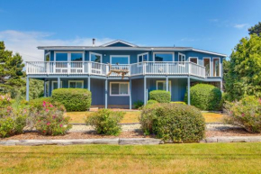Coastal Bandon Vacation Rental Walk to Beach!